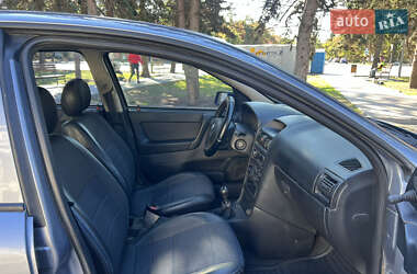 Седан Opel Astra 2008 в 