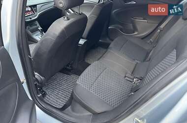 Универсал Opel Astra 2016 в 