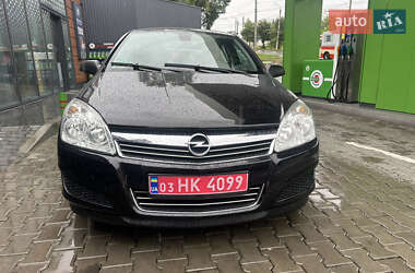Хетчбек Opel Astra 2009 в Чернівцях