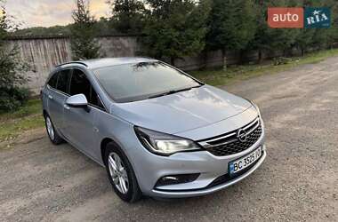 Универсал Opel Astra 2016 в 