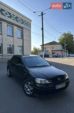 Седан Opel Astra 2006 в 