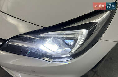 Универсал Opel Astra 2019 в 
