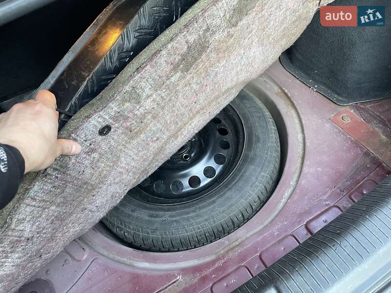 Седан Opel Astra 2007 в Днепре