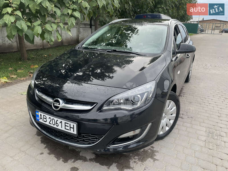 Универсал Opel Astra 2015 в Теофиполе