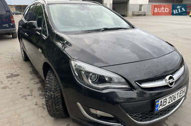 Универсал Opel Astra 2015 в 