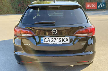 Универсал Opel Astra 2017 в 