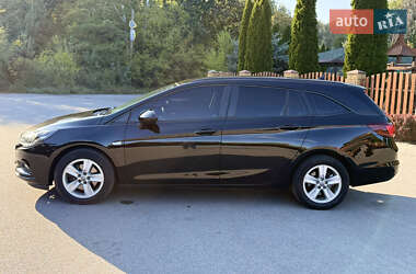 Универсал Opel Astra 2017 в 