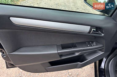 Универсал Opel Astra 2009 в 