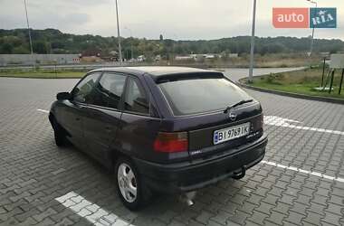 Хэтчбек Opel Astra 1995 в 