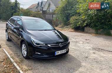 Універсал Opel Astra 2017 в Одесі