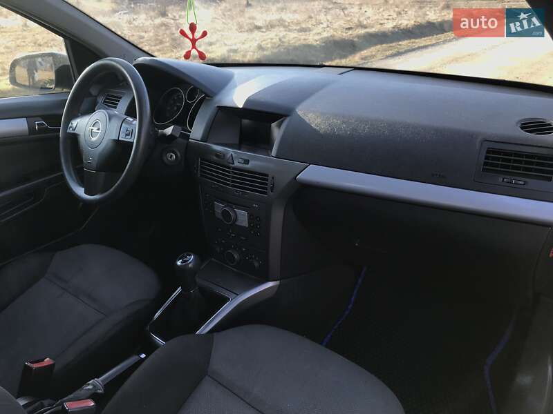 Универсал Opel Astra 2005 в Ужгороде фото 14 Универсал Opel Astra 2005 в Ужгороде