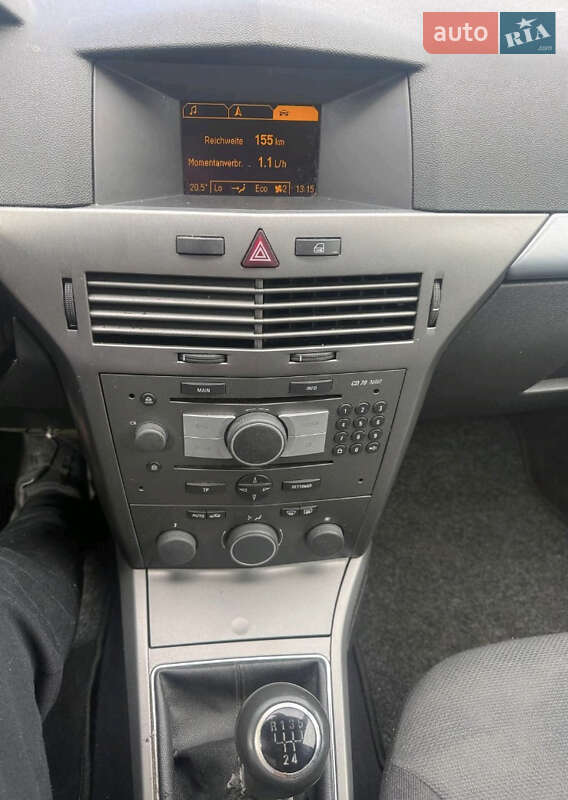 Универсал Opel Astra 2006 в Луцке