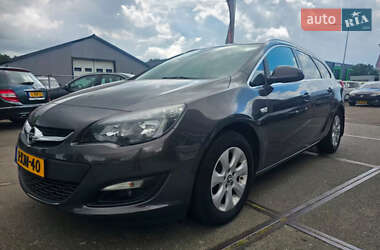 Универсал Opel Astra 2014 в 