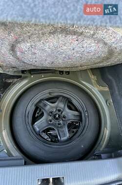 Хэтчбек Opel Astra 2006 в 