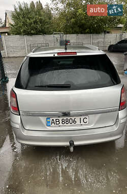 Универсал Opel Astra 2008 в 