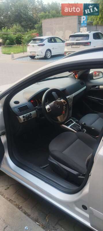 Универсал Opel Astra 2008 в Збараже