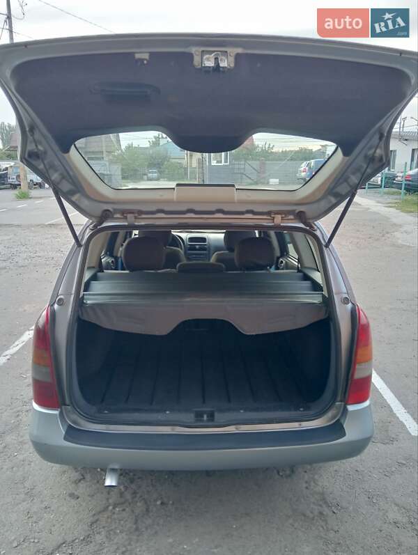 Универсал Opel Astra 2004 в Ровно