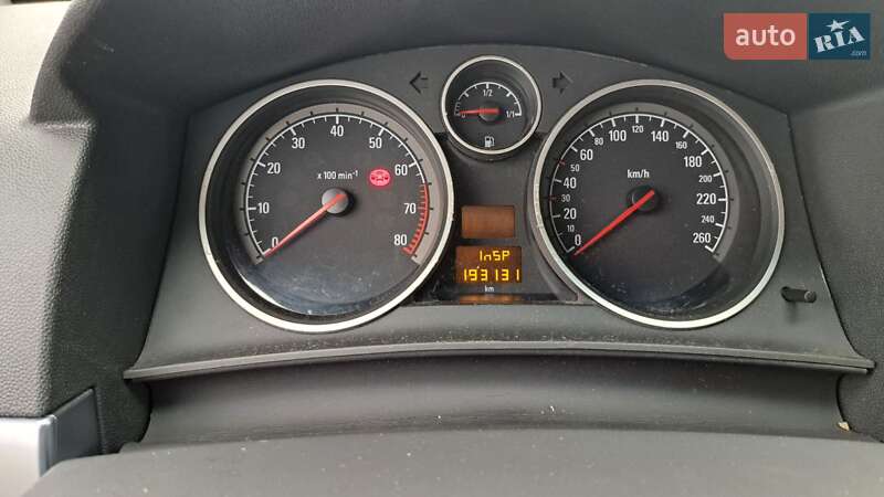 Хэтчбек Opel Astra 2008 в Умани