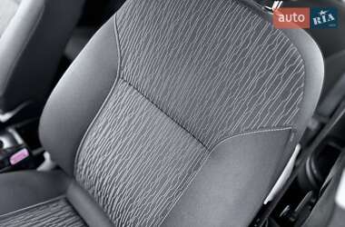 Универсал Opel Astra 2013 в 