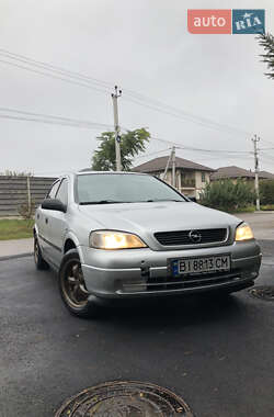 Седан Opel Astra 2005 в Софиевской Борщаговке