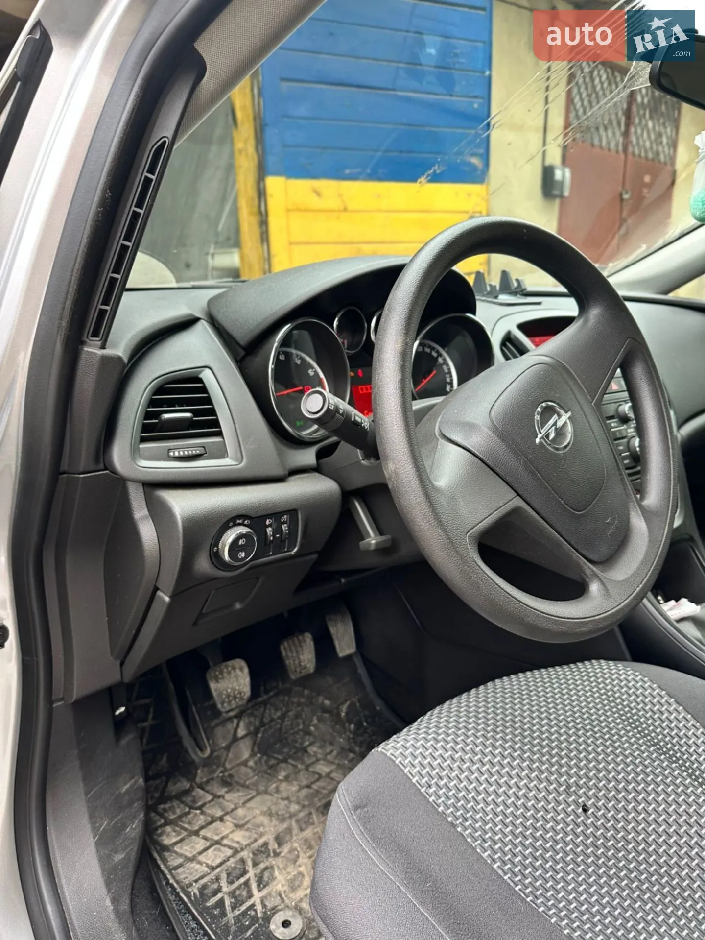 2010 Opel Astra - мініатюра 14