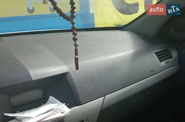 Универсал Opel Astra 2007 в 