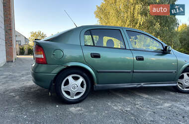Хэтчбек Opel Astra 1999 в 