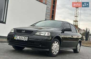 Седан Opel Astra 2008 в 
