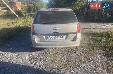 Универсал Opel Astra 2005 в 