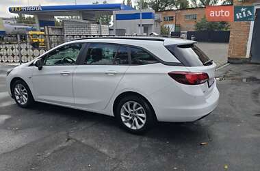 Универсал Opel Astra 2020 в 