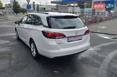 Универсал Opel Astra 2020 в 