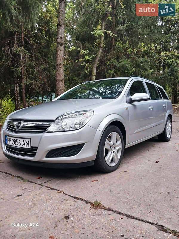 Opel Astra 2009