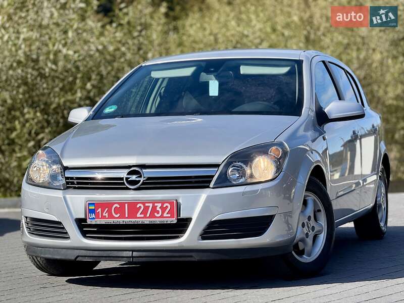 Хэтчбек Opel Astra 2006 в Межгорье