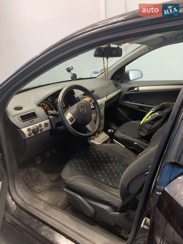 Хетчбек Opel Astra 2007 в Кам'янець-Подільському фото 6 Хетчбек Opel Astra 2007 в Кам'янець-Подільському