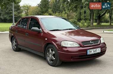 Седан Opel Astra 2008 в 