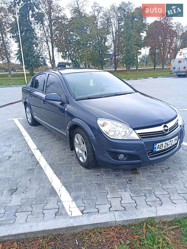 Седан Opel Astra 2008 в Тульчине
