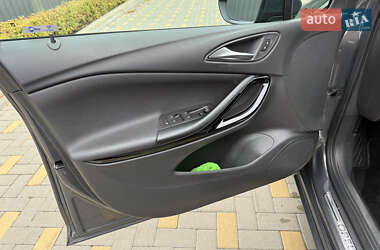 Универсал Opel Astra 2016 в 