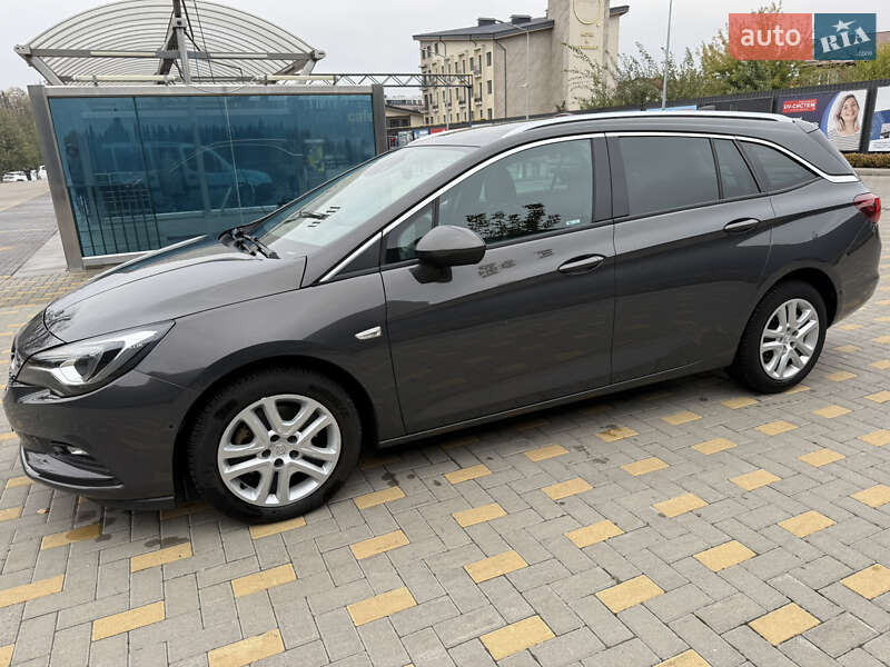 Универсал Opel Astra 2016 в Виннице