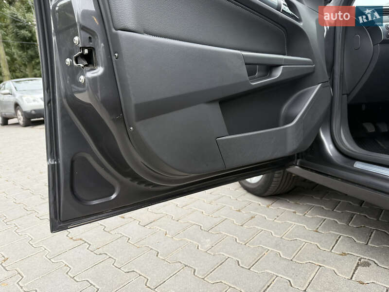 Универсал Opel Astra 2009 в Виннице