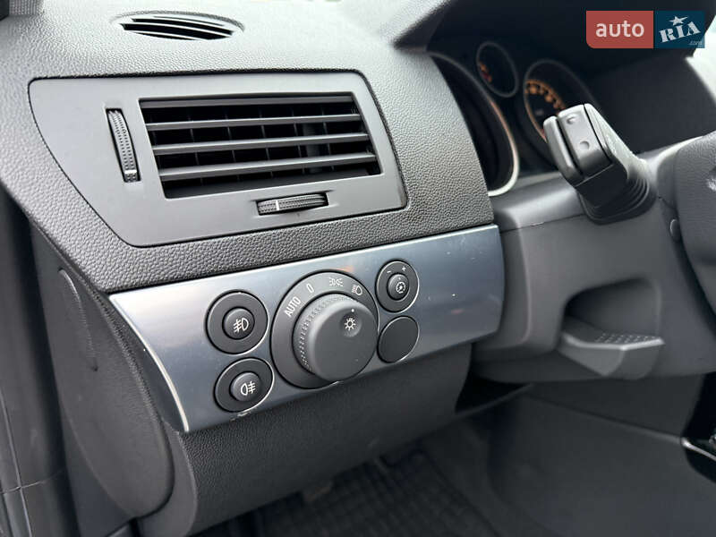 Универсал Opel Astra 2009 в Виннице