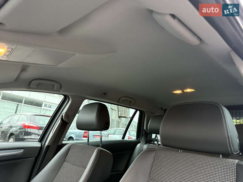 Универсал Opel Astra 2009 в Виннице