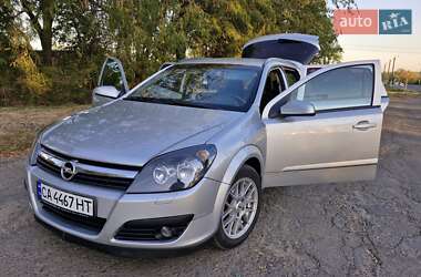 Универсал Opel Astra 2006 в 