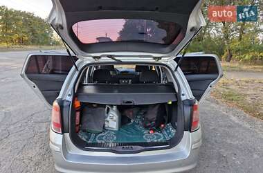 Универсал Opel Astra 2006 в 
