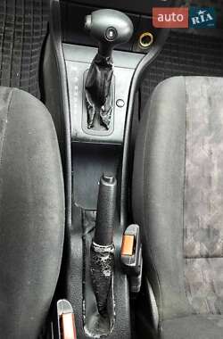 Седан Opel Astra 2001 в 