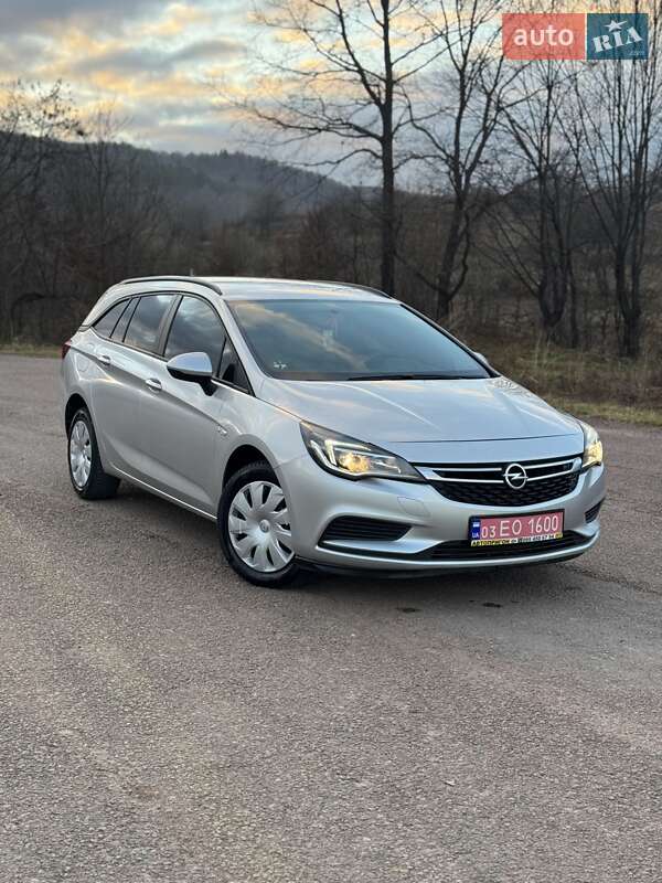Универсал Opel Astra 2019 в 