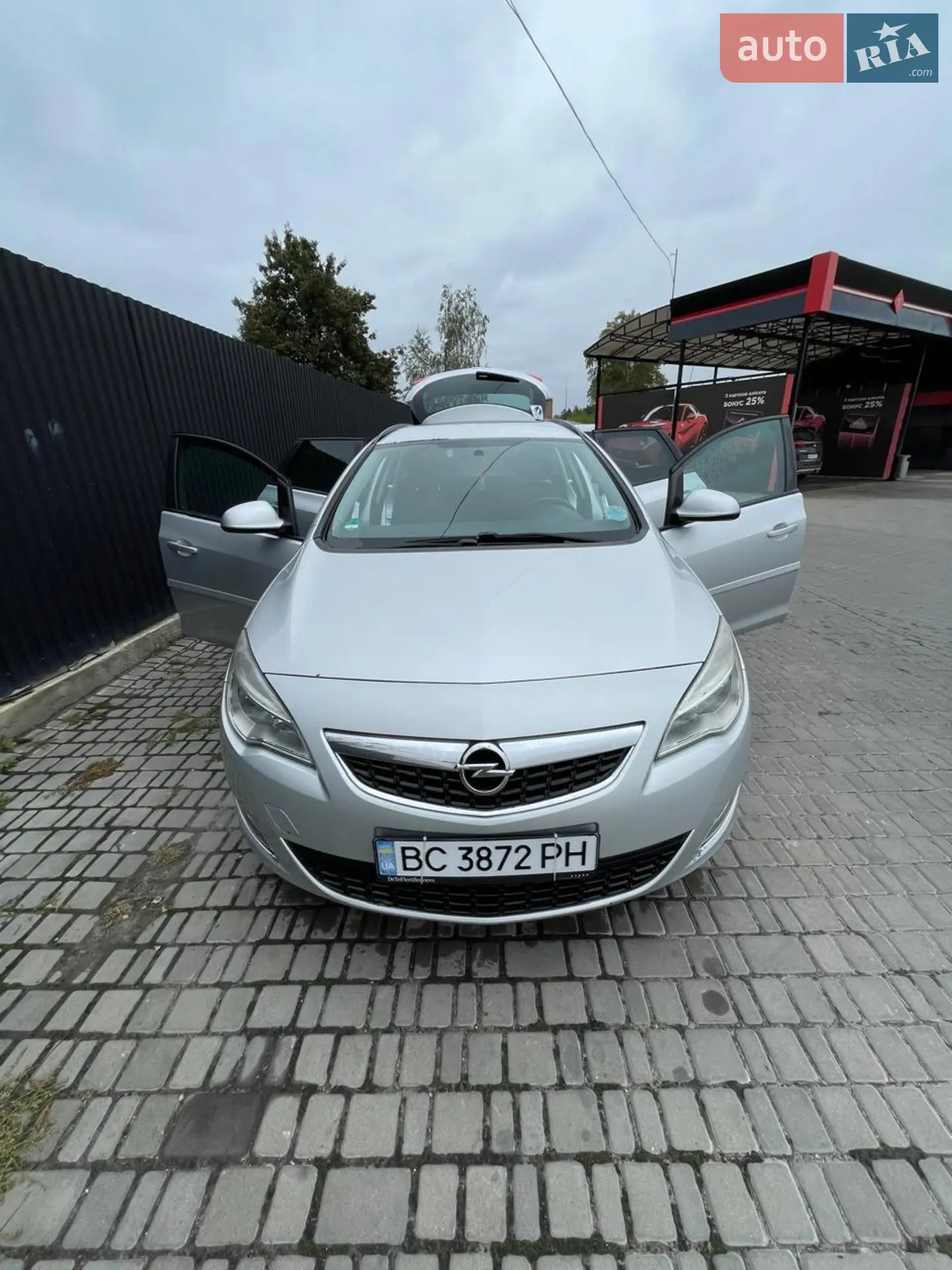 2011 Opel Astra - мініатюра 4
