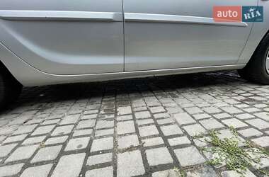 Универсал Opel Astra 2011 в 