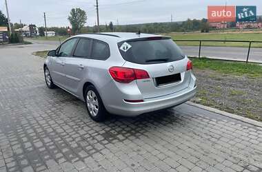 Универсал Opel Astra 2011 в 