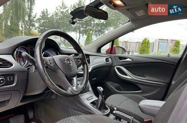 Хэтчбек Opel Astra 2016 в 