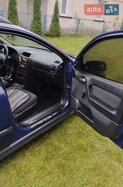 Универсал Opel Astra 2003 в 